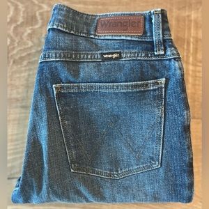 Wrangler Women’s Western Boot Cut Jeans High Rise Fierce Flare Size 2x30 NWOT